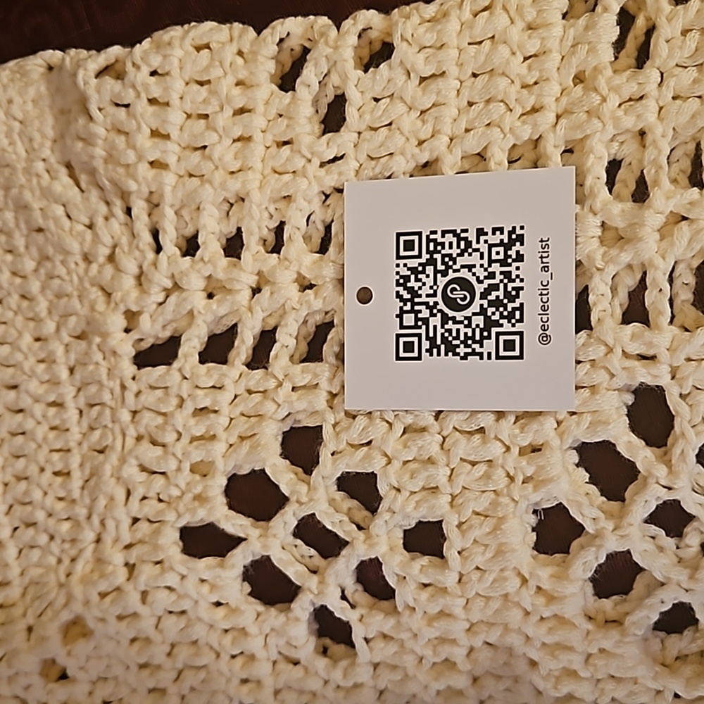 Hand Crafted Crochet Crop-Top Handmade Floral pattern Swim cover-up Cream #752 - Picture 11 of 17